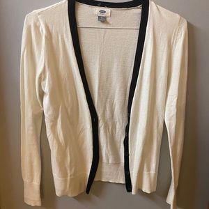 Old navy cardigan